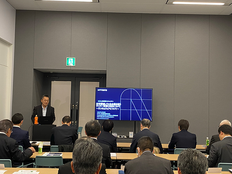 登壇者： サイバーセキュリティインテリジェンスセンター　宮坂 肇センター長