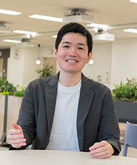 西城 俊介